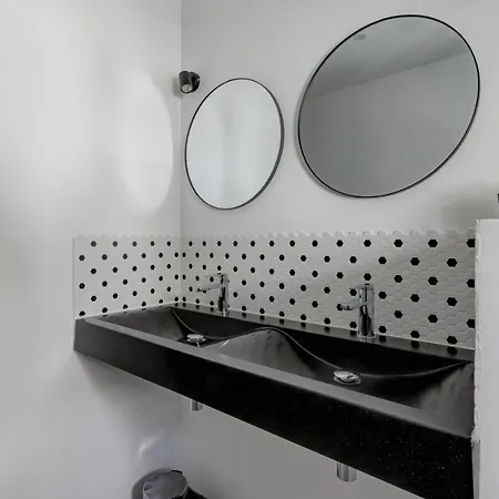Apartamento Sleep In Montpellier, Albert, Centre, Gare, 4 Ch, Tram L1, 2, 3 & 4 Montpellier
