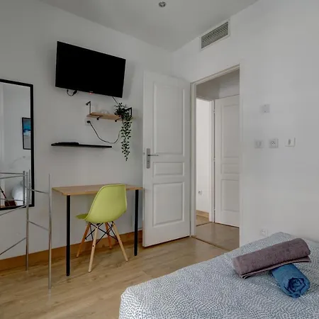 Sleep In Montpellier, Albert, Centre, Gare, 4 Ch, Tram L1, 2, 3 & 4