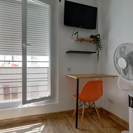 Apartamento Sleep In Montpellier, Albert, Centre, Gare, 4 Ch, Tram L1, 2, 3 & 4